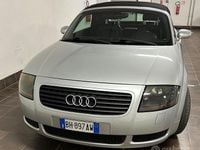 Usata Audi TT Roadster 180 CV (132 kW) 2000 Grigio Cabrio