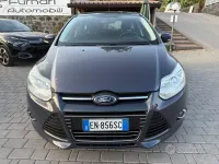 Usata Ford Focus Titanium 116 CV (85 kW) 2013 Grigio Berlina