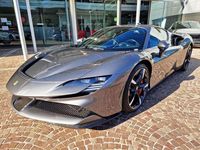 Usata Ferrari SF90 999 CV (734 kW) 2022 Grigio Utilitaria