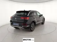 Usata VW T-Roc Style 110 CV (80 kW) 2023 Nero metallizzato SUV