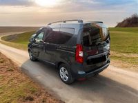 Usata Dacia Dokker 90 CV (66 kW) 2013 Blu Monovolume