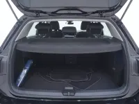 Usata VW Golf VIII Life 110 CV (80 kW) 2023 Neronero Berlina