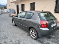Usata Toyota Corolla 97 CV (71 kW) 2002 Grigio Berlina