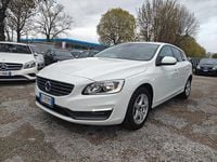 Usata Volvo V60 115 CV (84 kW) 2014 Bianco Station wagon