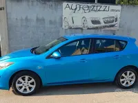 Usata Mazda 3 109 CV (80 kW) 2010 Blu Berlina