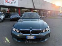 Usata BMW 318 Advantage 150 CV (110 kW) 2020 Petrol mica metallic Station wagon