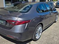Usata Alfa Romeo Giulia Super 150 CV (110 kW) 2016 Grigio Berlina