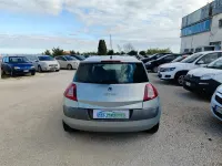 Usata Renault Mégane II Sportway 100 CV (73 kW) 2006 Argento Berlina