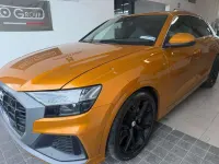 Usata Audi Q8 Sport 286 CV (210 kW) 2018 Arancione SUV