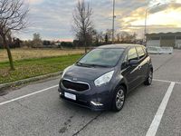 Usata Kia Venga 90 CV (66 kW) 2015 Blu Utilitaria