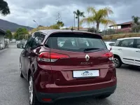 Usata Renault Scénic Intens 110 CV (80 kW) 2017 Rosso Monovolume