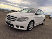 Usata Mercedes B180 109 CV (80 kW) 2014 Bianco Monovolume