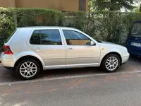 Usata VW Golf IV Trendline 105 CV (77 kW) 2004 Berlina