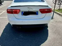 Usata Jaguar XE 179 CV (131 kW) 2017 Bianco Berlina