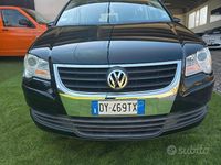 Usata VW Touran 105 CV (77 kW) 2009 Nero Monovolume