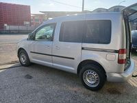 Usata VW Caddy 105 CV (77 kW) 2008 Argento Monovolume