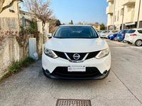 Usata Nissan Qashqai Acenta 110 CV (80 kW) 2017 Bianco SUV