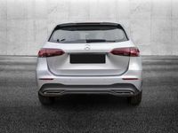 Usata Mercedes B200 Advanced 150 CV (110 kW) 2024 Argento Monovolume