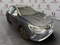 Usata Renault Captur Techno 143 CV (105 kW) 2023 Grigio SUV