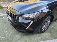 Usata Peugeot 208 75 CV (55 kW) 2021 Nero Utilitaria