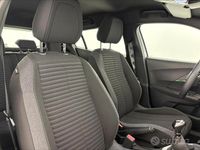 Używany Peugeot 2008 Active 102 KM (75 kW) 2024 Biały SUV