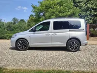 Usata VW Caddy 122 CV (89 kW) 2021 Grigio Monovolume