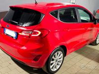 Usata Ford Fiesta Titanium 86 CV (63 kW) 2019 Rosso Berlina