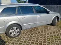Usata Opel Astra 60 CV (44 kW) 2009 Station wagon