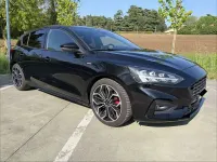 Usata Ford Focus ST-Line 125 CV (91 kW) 2020 Nero Berlina