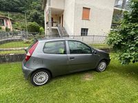 Usata Fiat Punto 60 CV (44 kW) 2004 Grigio Utilitaria