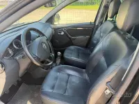 Usata Dacia Duster Lauréate 107 CV (78 kW) 2011 Nero SUV