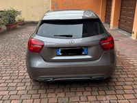 Usata Mercedes A180 122 CV (89 kW) 2017 Berlina