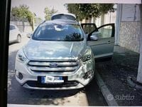 Usata Ford Kuga Titanium 120 CV (88 kW) 2017 Grigio SUV