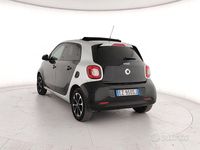 Usata Smart ForFour Passion 70 CV (51 kW) 2015 Nero Utilitaria
