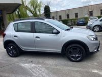 Usata Dacia Sandero 90 CV (66 kW) 2017 Griio metallizzato Berlina