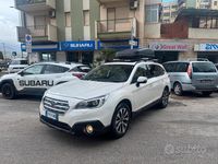 Usata Subaru Outback 149 CV (109 kW) 2018 Bianco Station wagon