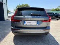Usata Volvo V60 Business Edition 150 CV (110 kW) 2021 Grigio Station wagon