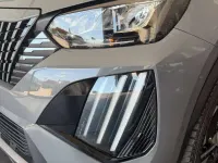 Usata Peugeot 2008 Allure 131 CV (96 kW) 2023 Grigio SUV