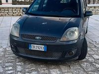 Usata Ford Fiesta 70 CV (51 kW) 2008 Grigio Utilitaria