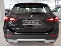 Usado Mercedes GLA180 Advanced 116 CV (85 kW) 2025 Negro SUV