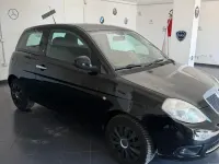 Usata Lancia Ypsilon 75 CV (55 kW) 2010 Nero Utilitaria
