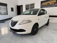 Usata Lancia Ypsilon 69 CV (50 kW) 2013 Bianco Utilitaria