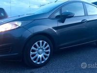 Usata Ford Fiesta Business Edition 75 CV (55 kW) 2017 Grigio Berlina