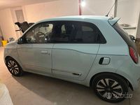 Usata Renault Twingo 60 kW (82 CV) 2021 Blu Utilitaria
