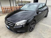 Usata Mercedes A180 109 CV (80 kW) 2014 Nero Berlina