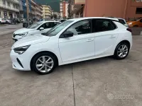 Usata Opel Corsa Elegance 102 CV (75 kW) 2021 Bianco Utilitaria