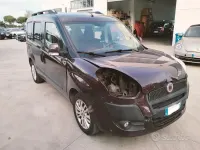 Usata Fiat Doblò 120 CV (88 kW) 2011 Rosso Monovolume
