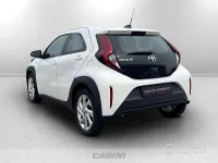 Usata Toyota Aygo X Active 72 CV (52 kW) 2022 Bianco SUV