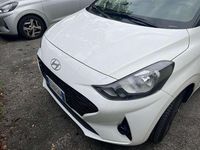 Usata Hyundai i10 65 CV (47 kW) 2024 Bianco Utilitaria