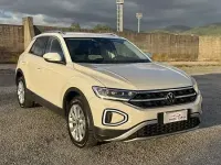 Usata VW T-Roc Style 150 CV (110 kW) 2022 Beige SUV